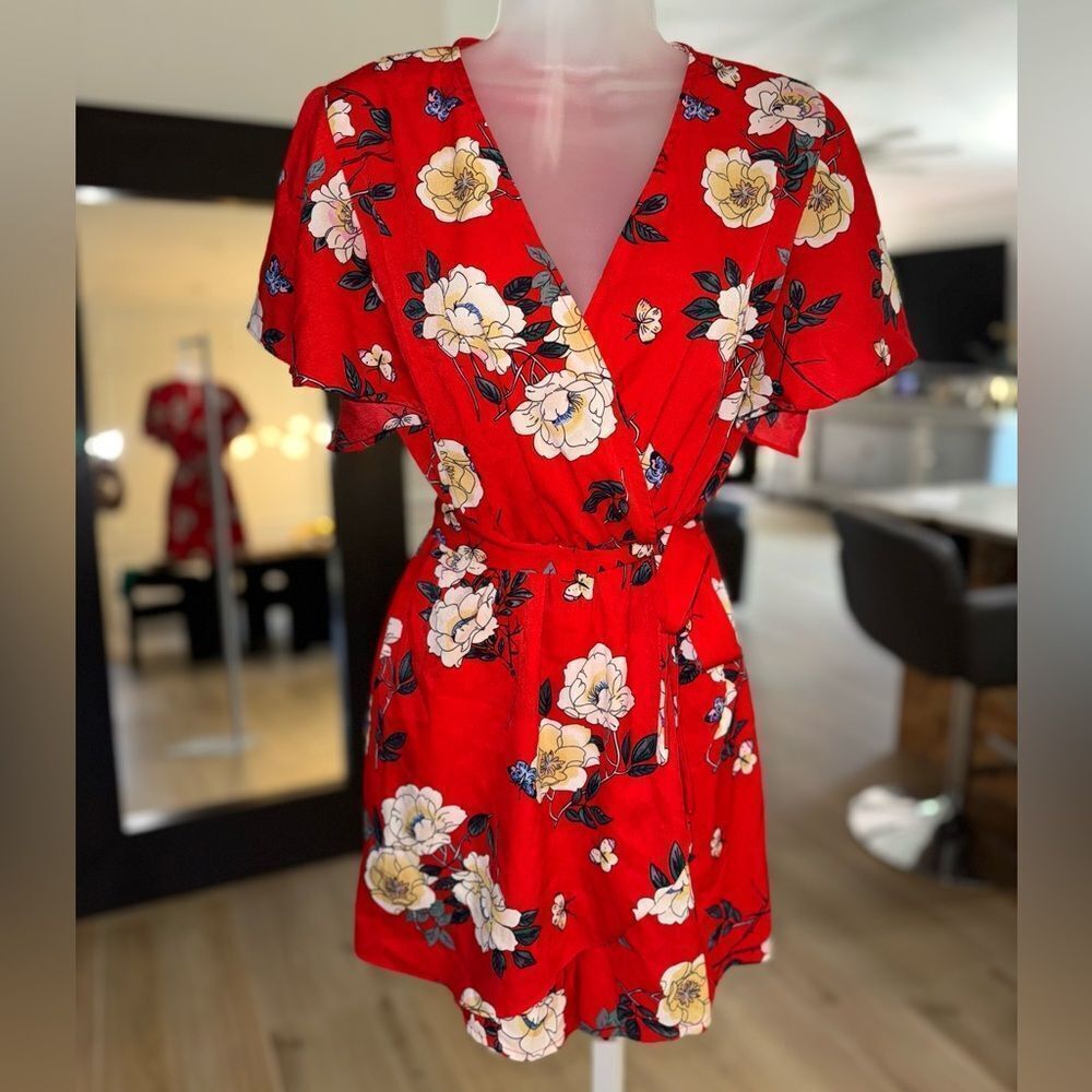 Red Floral Faux Wrap Skort Romper. Size Small